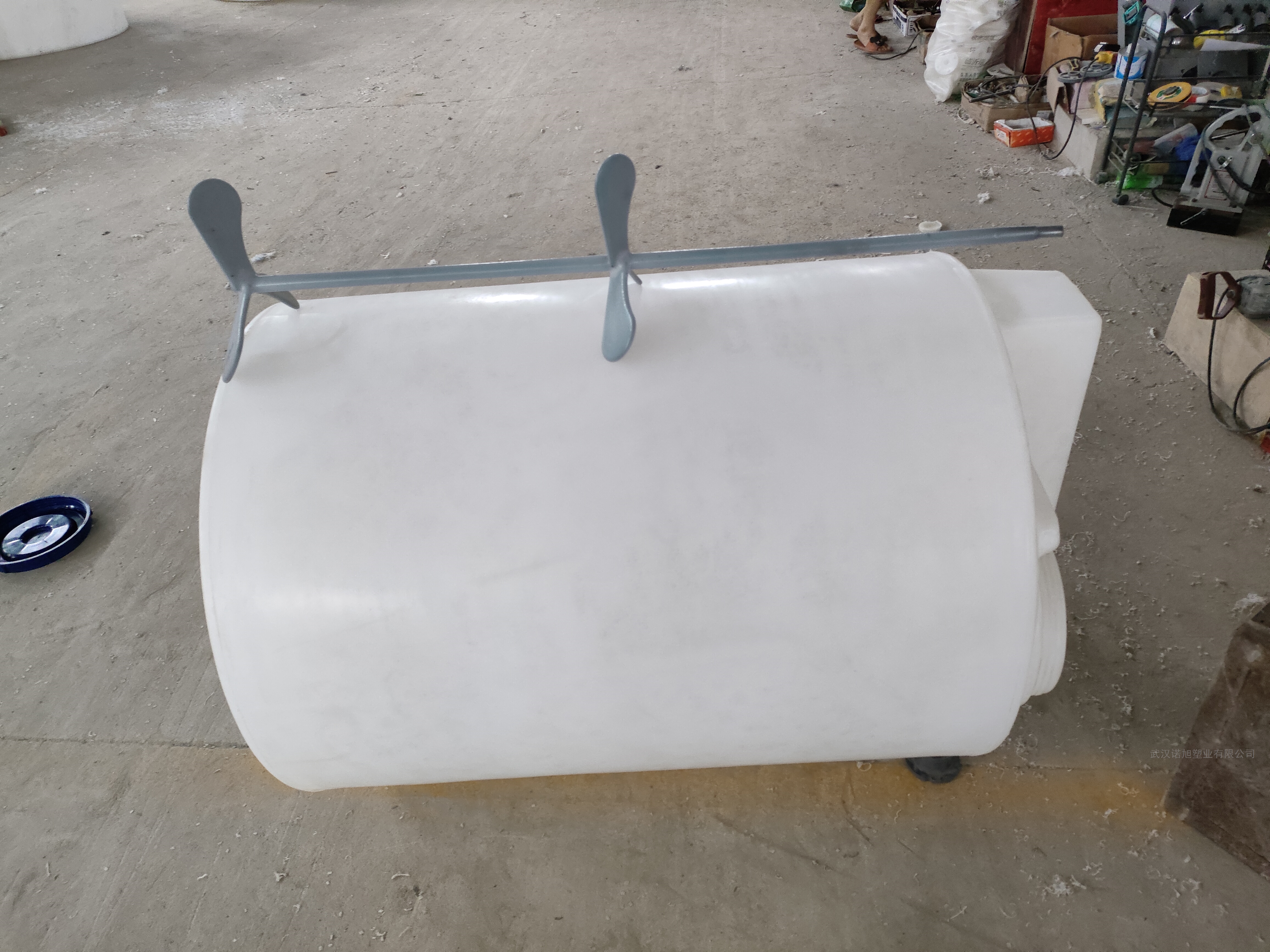 PE塑料加药桶在洗沙场的应用 湖北聚乙烯pe桶厂家