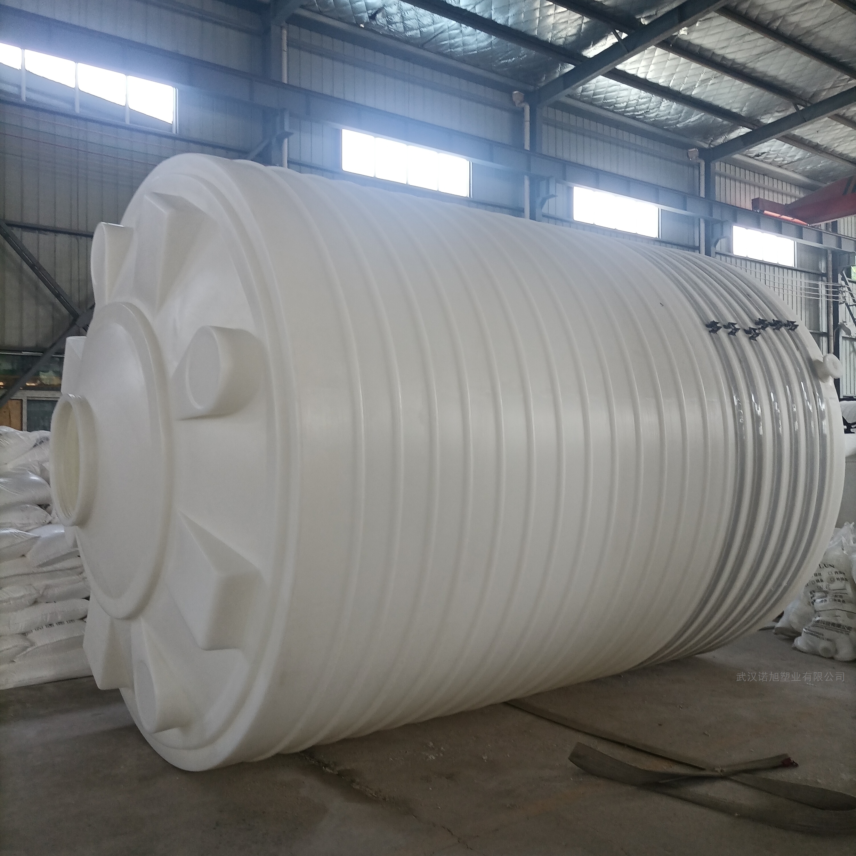 30立方稀硫酸储罐 聚合硫酸铁塑料贮槽 乳酸聚乙烯储存罐 PE材质