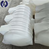 1吨卧式水箱 1立方塑料车载拉水罐 养猪场沼液运输罐