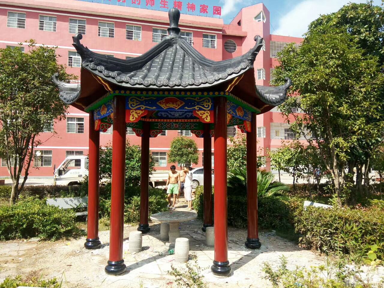 水泥仿木复古亭子-宜春景观小品水泥仿古六角凉亭