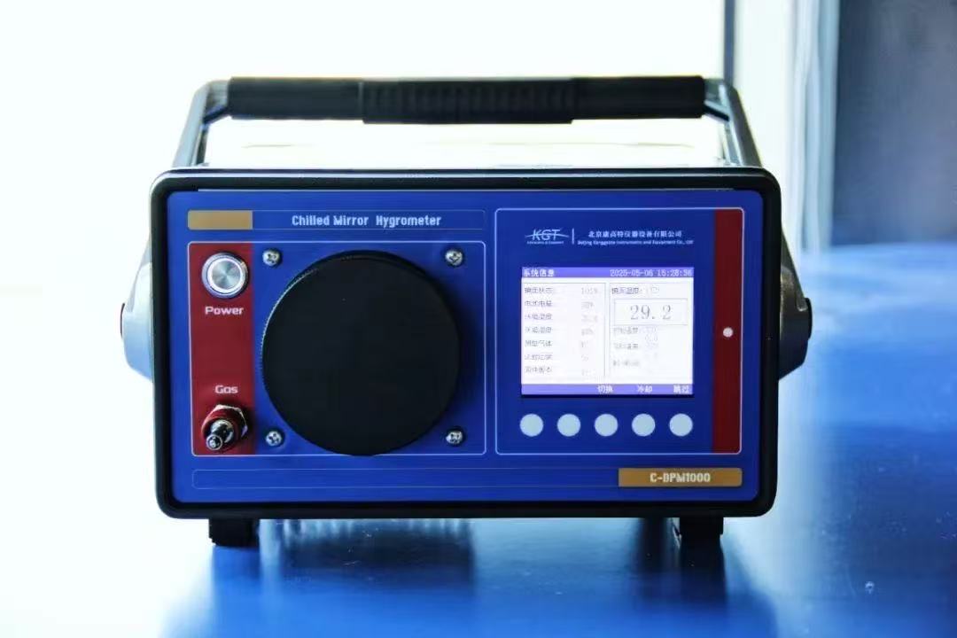 電力設備的呼吸監測官——露點儀在GIS開關柜SF6氣體濕度檢測的重要性 電力設備的呼吸監測官——露點儀在GIS開關柜SF6氣體濕度檢測的重要性
