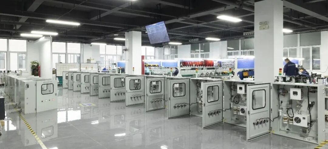 元旦聚新，共赴新程 | 润莱仪器提前祝您新年快乐，万事顺遂！