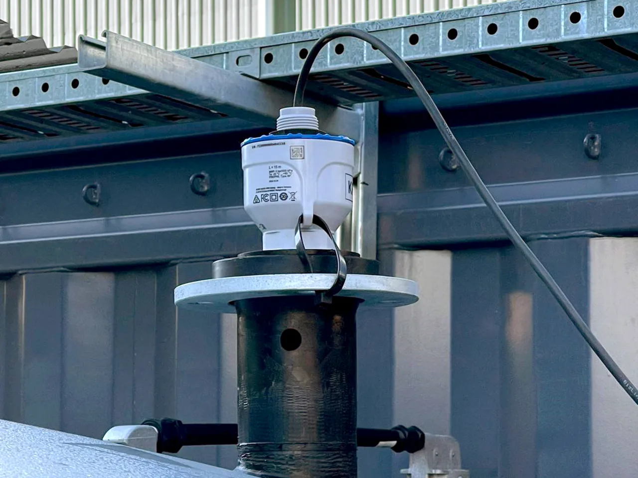 科隆案例 | 污水处理厂中配酸槽的液位测量