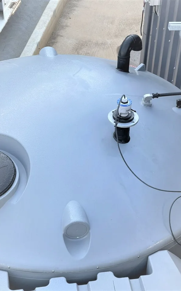 科隆案例 | 污水处理厂中配酸槽的液位测量